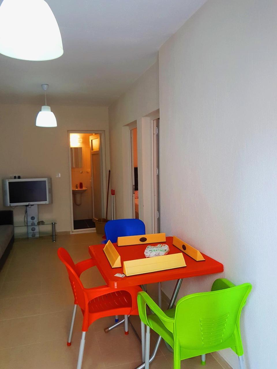 Ata Apart Hotels Ürkmez Esterno foto