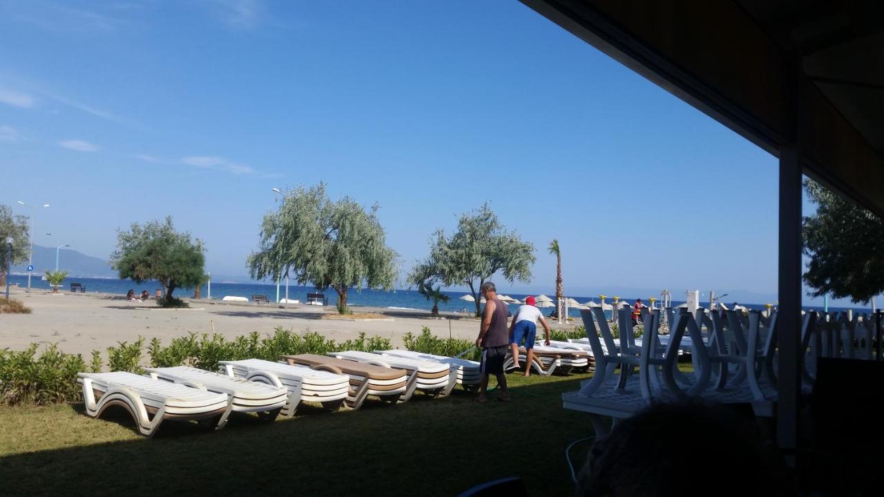 Ata Apart Hotels Ürkmez Esterno foto